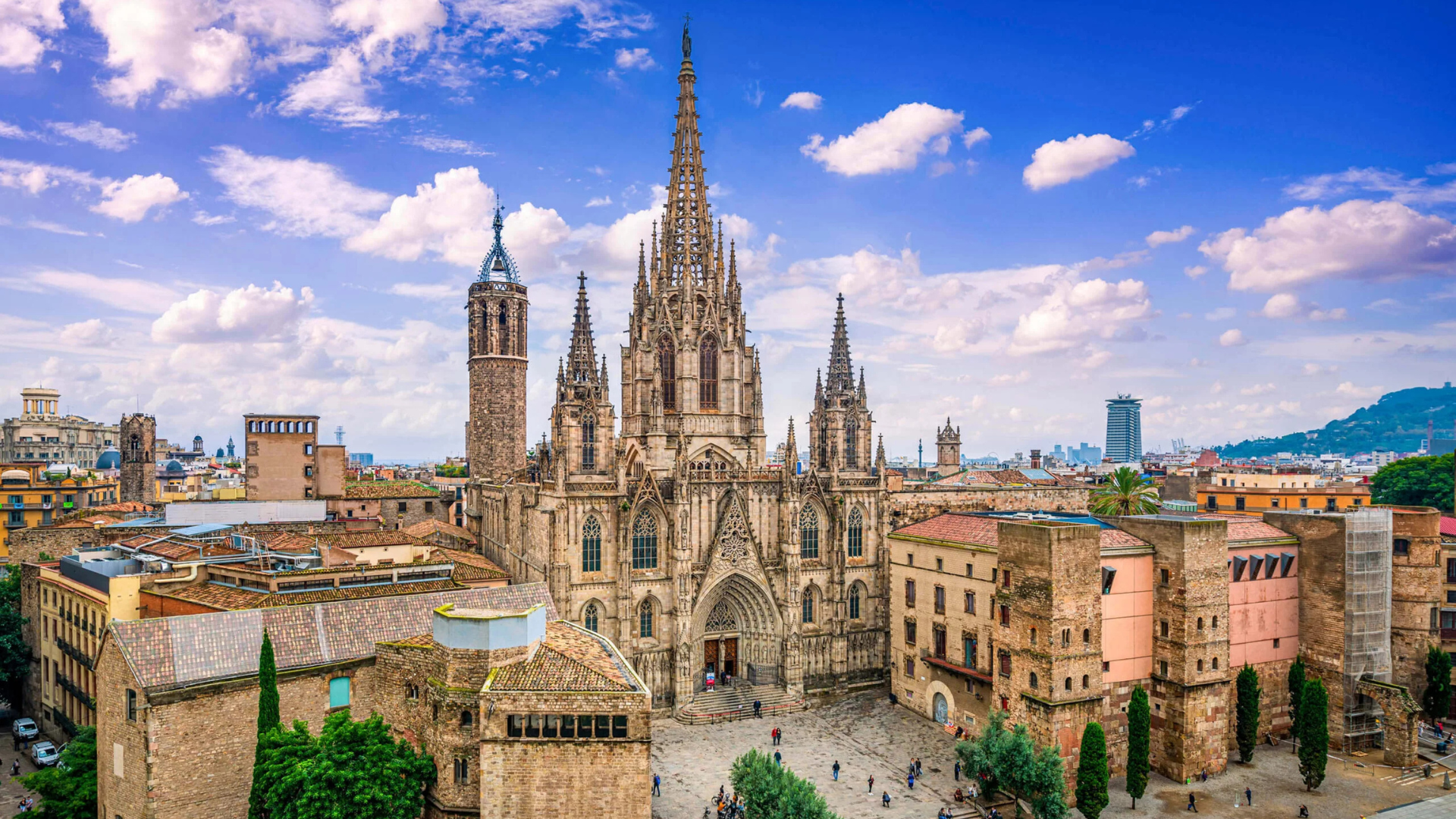 Barcelona Travel Guide for the Best Places to Visit